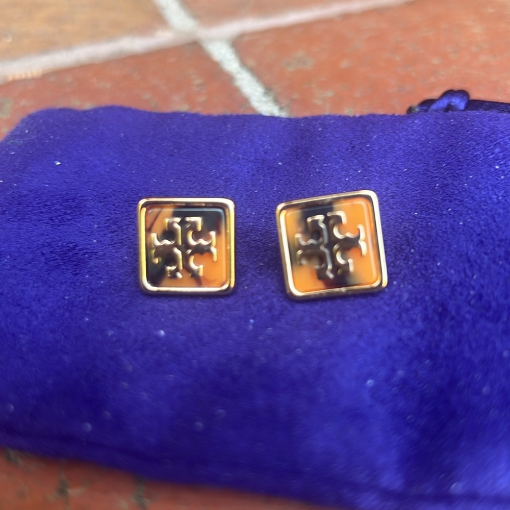 Tory Burch gold/tortoise earrings